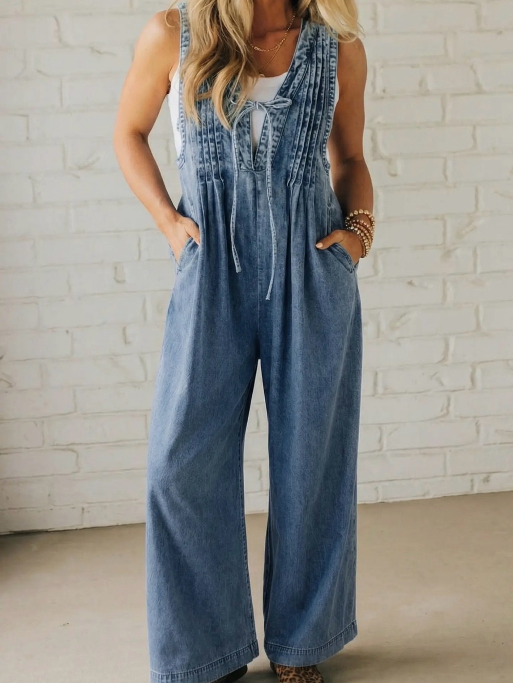 Sleeveless Wide-Leg Denim Overalls - Light Blue